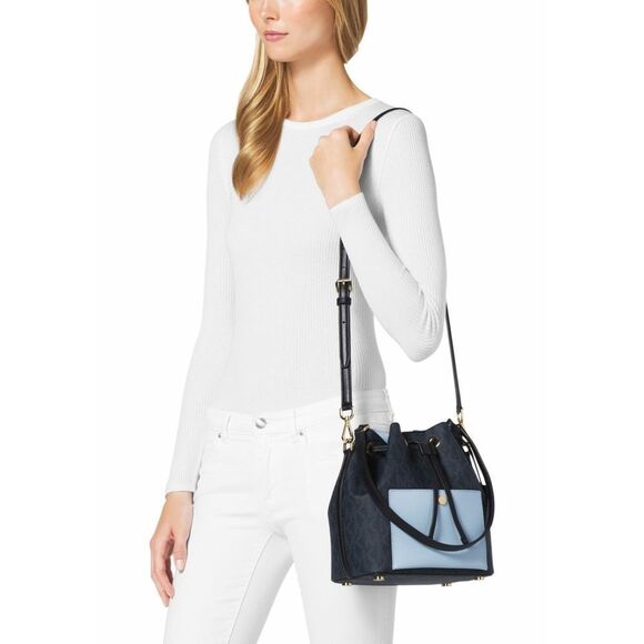 New! MICHAEL KORS MK Logo Greenwich Bucket Bag Crossbody Handbag Blue - Picture 2 of 5